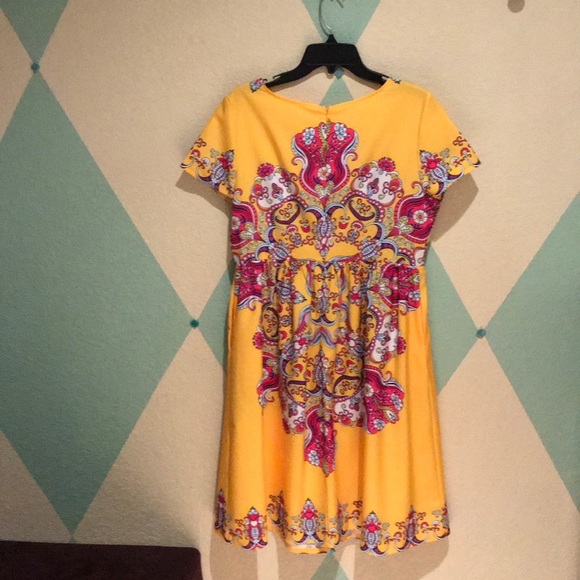 dress. - Picture 2 of 2